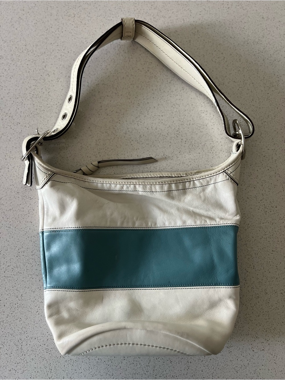 Coach White and Teal Leather Shoulder Bag